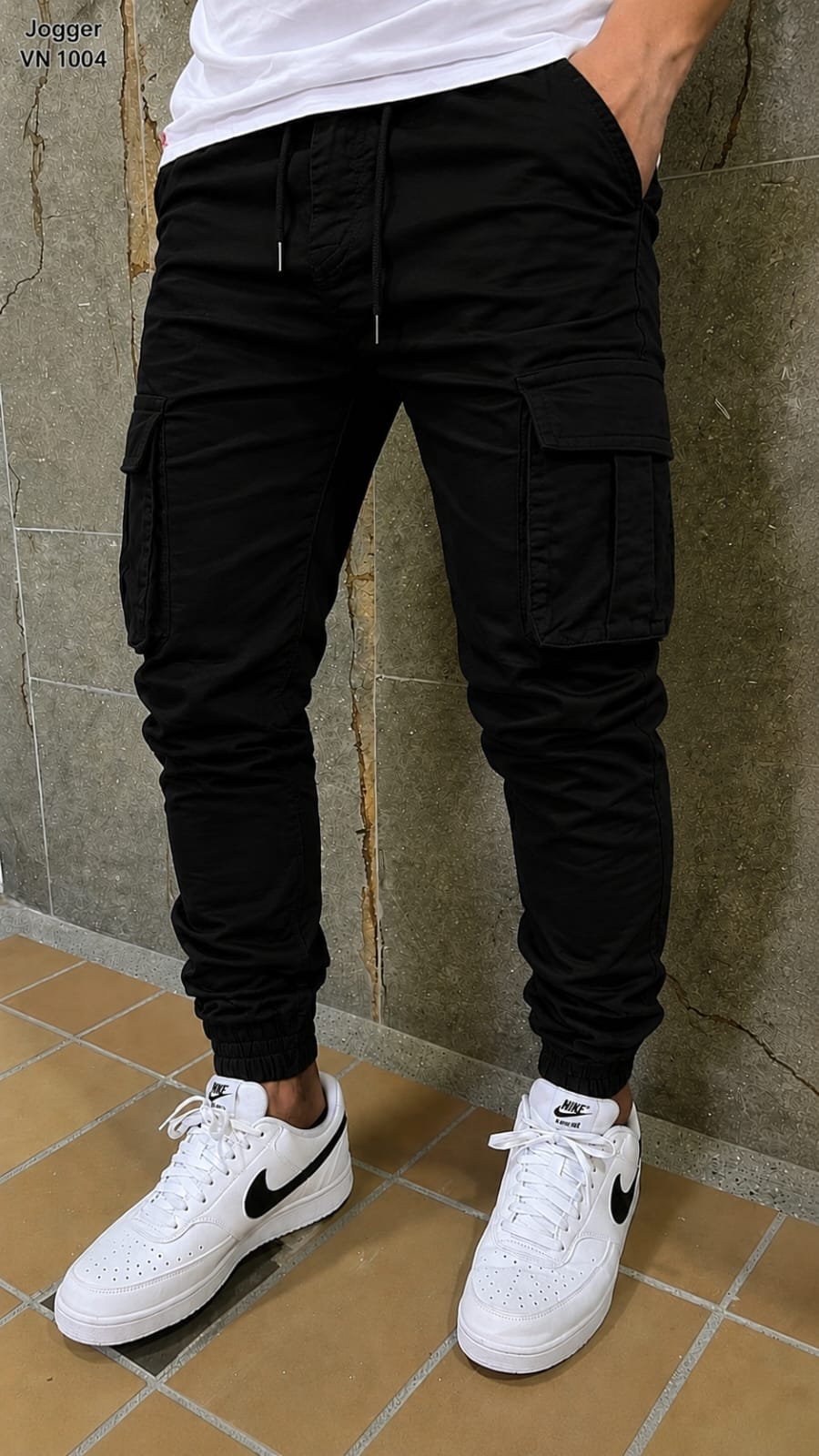 Black Cargo Joggers - VN 1007
